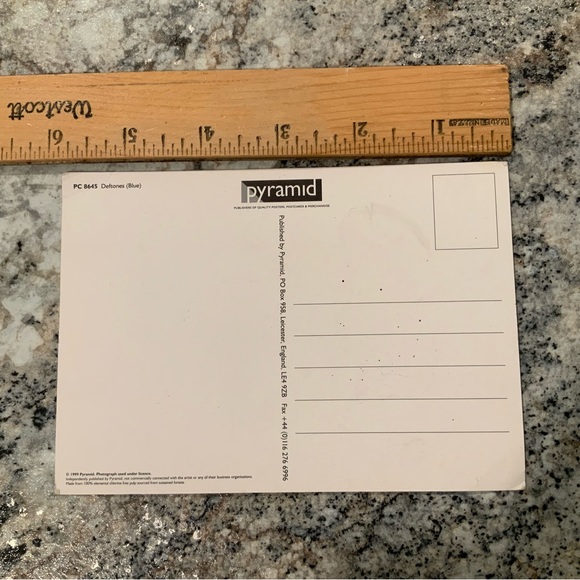 DEFTONES POSTCARD 1999 LICENSED PYRAMID ENGLAND - Picture 2 of 4